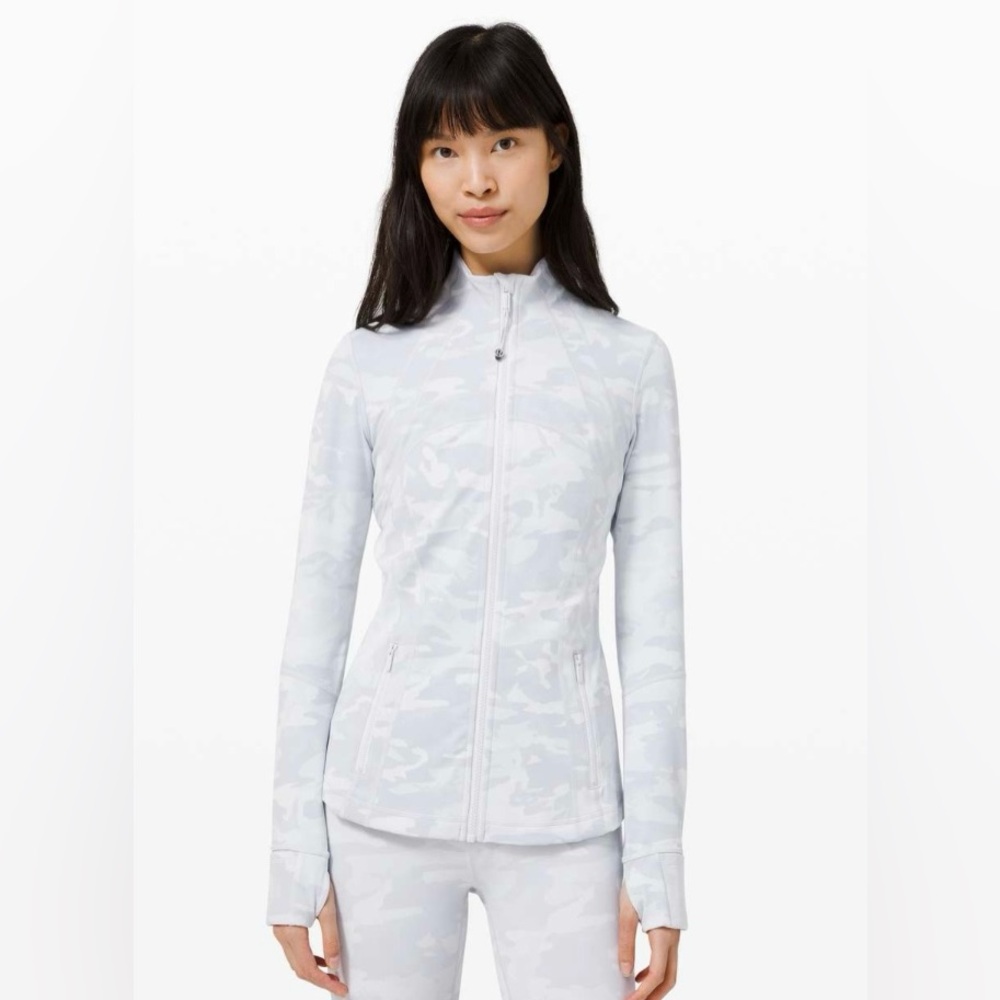 2133. Lululemon Define Jacket *Luxtreme